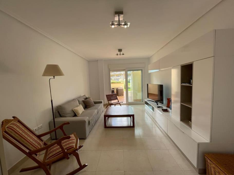 Apartamento Moderna Y Alegre Vivienda Junto Al Mar . Roquetas de Mar Exterior foto